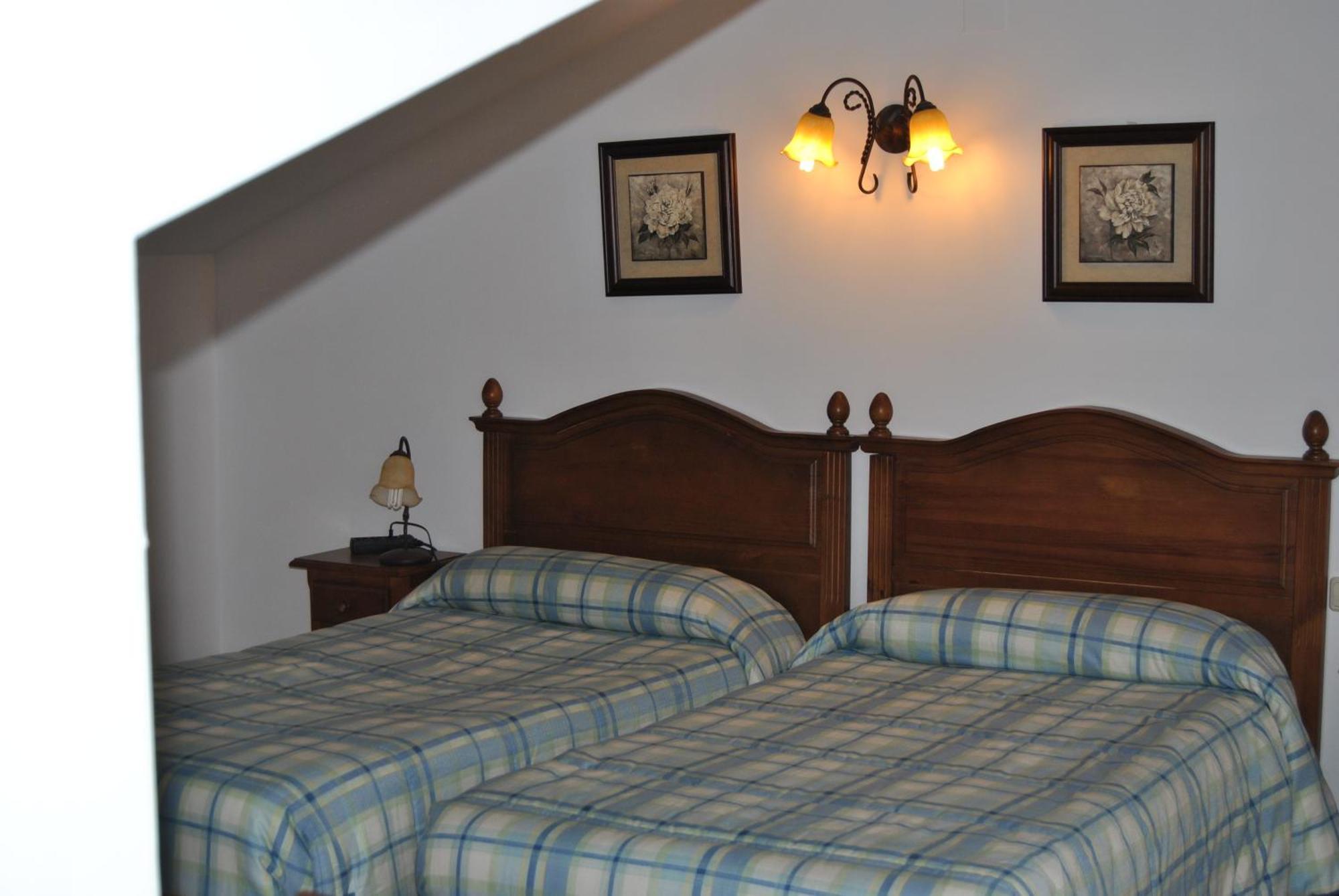 Hostal Rural Amador Puente de Vadillos Camera foto