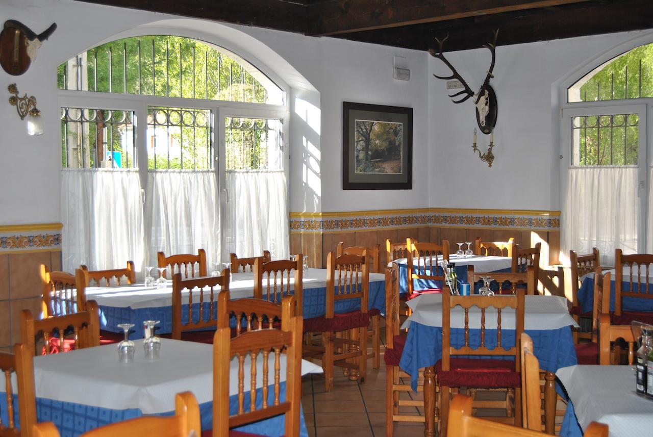 Hostal Rural Amador Puente de Vadillos Esterno foto
